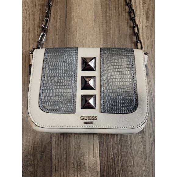 GUESS Leather Gray Cream Studded Handbag Purse Y2K Gunmetal Chain Handle - Picture 2 of 11